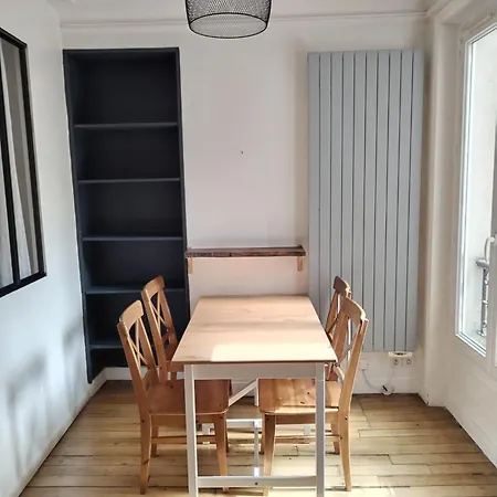 Studio Republique Jemmapes Free Netflix Appartamento