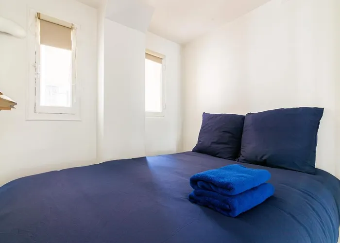 Apartment Studio Republique Jemmapes Free Netflix *